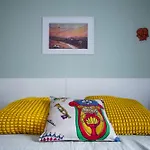 Evviva Maria *